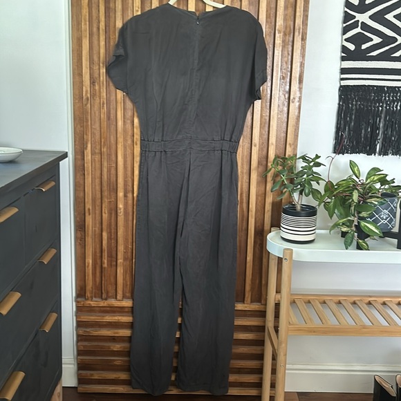 FOLK Clothing Wrap Tencel Jumpsuit. Size 2 - Picture 3 of 16